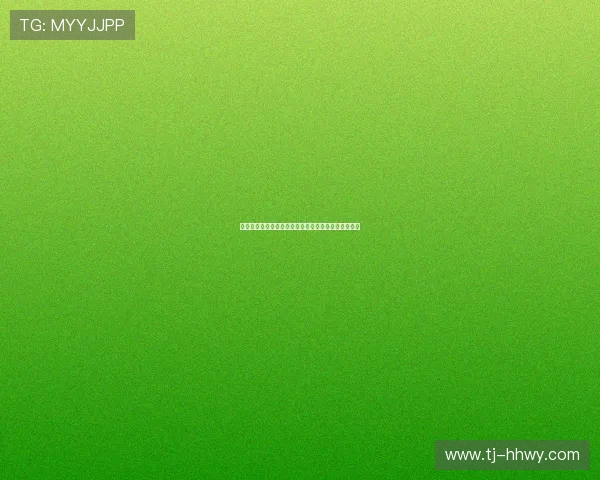 赛后混乱成都球迷扔水瓶击中河南队人员头部引发关注 赛后混乱成都球迷扔水瓶击中河南队人员头部引发关注